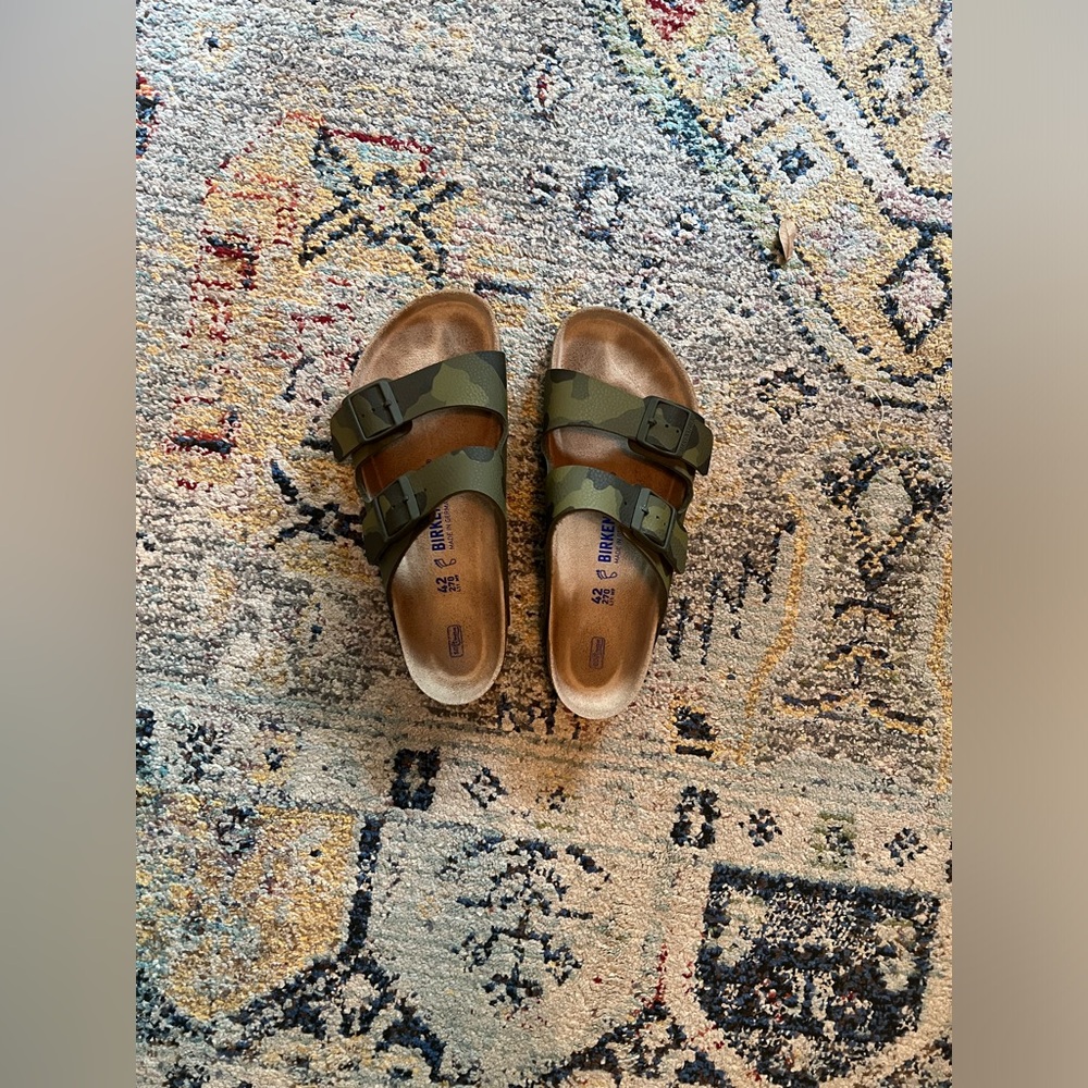 Men’s Birkenstock size 9-9.5